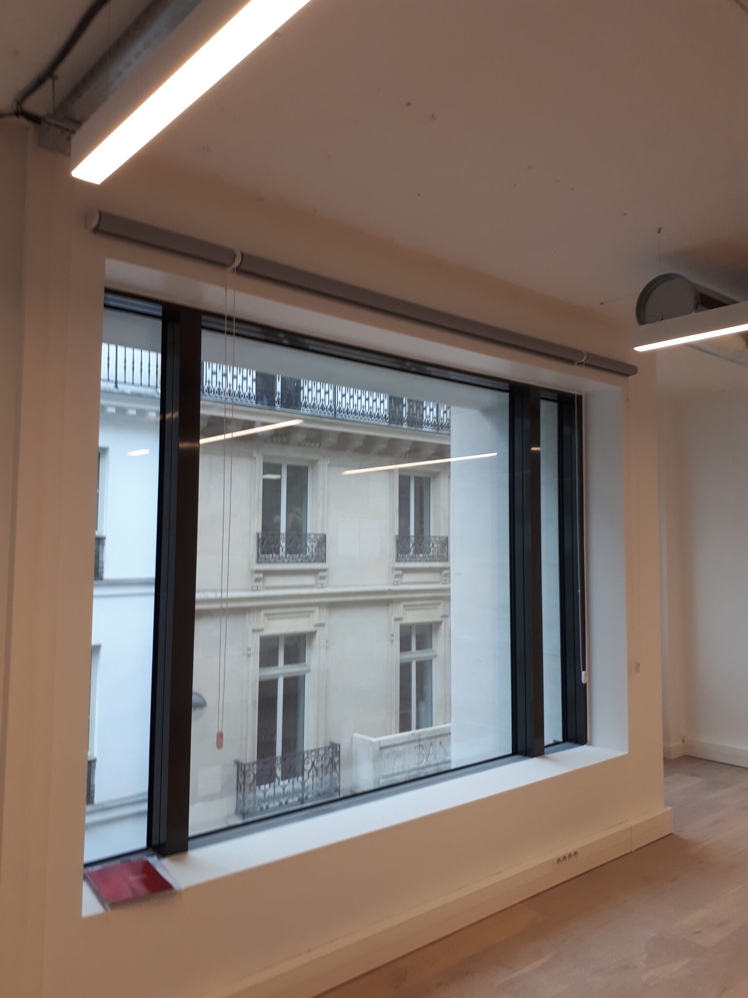 Paris – Stores verticaux – DUMEZ